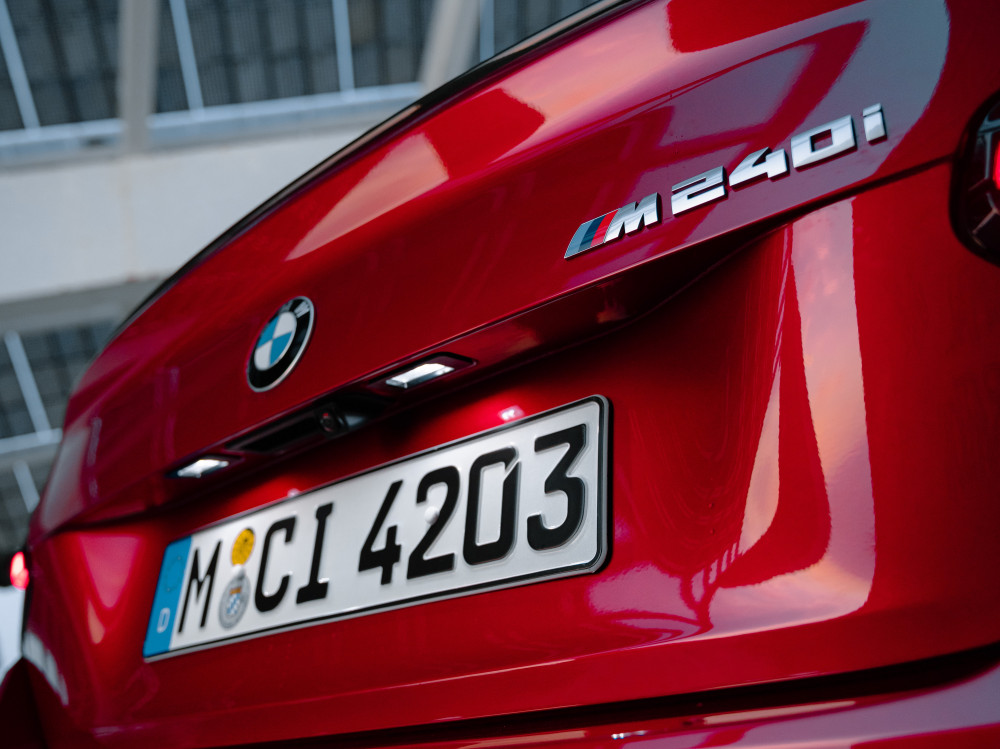 BMW M240i xDrive Coupé